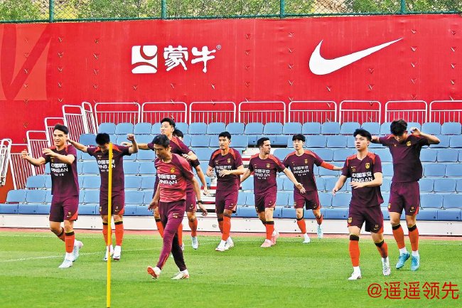 国足备战东亚杯